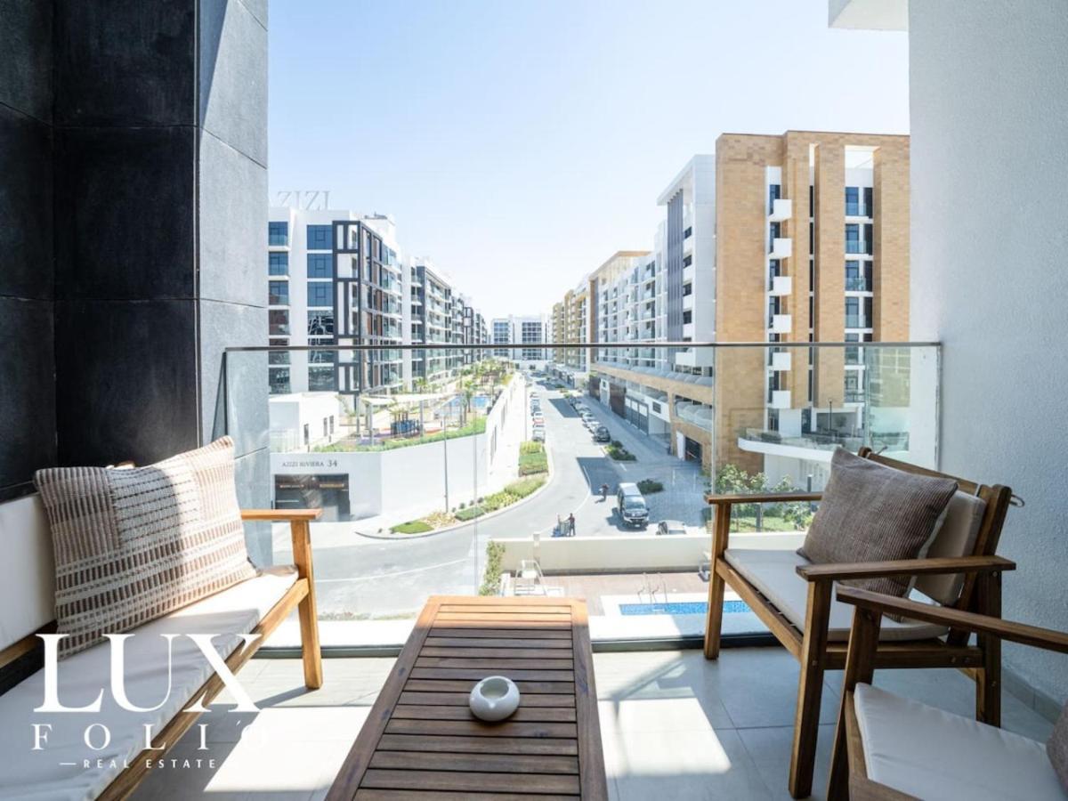 Chic 1 Bed Meydan Escape With A Pool View *