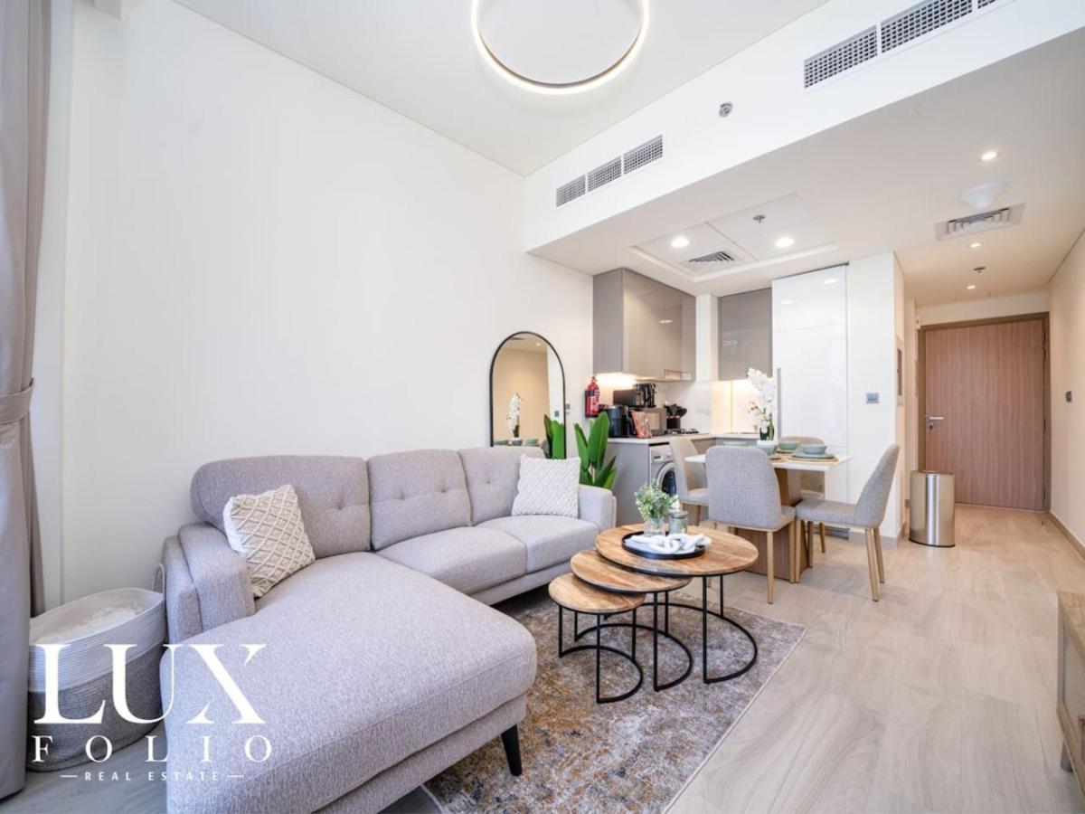 Apartment Chic 1 Bed Meydan Escape With A Pool View Dubai