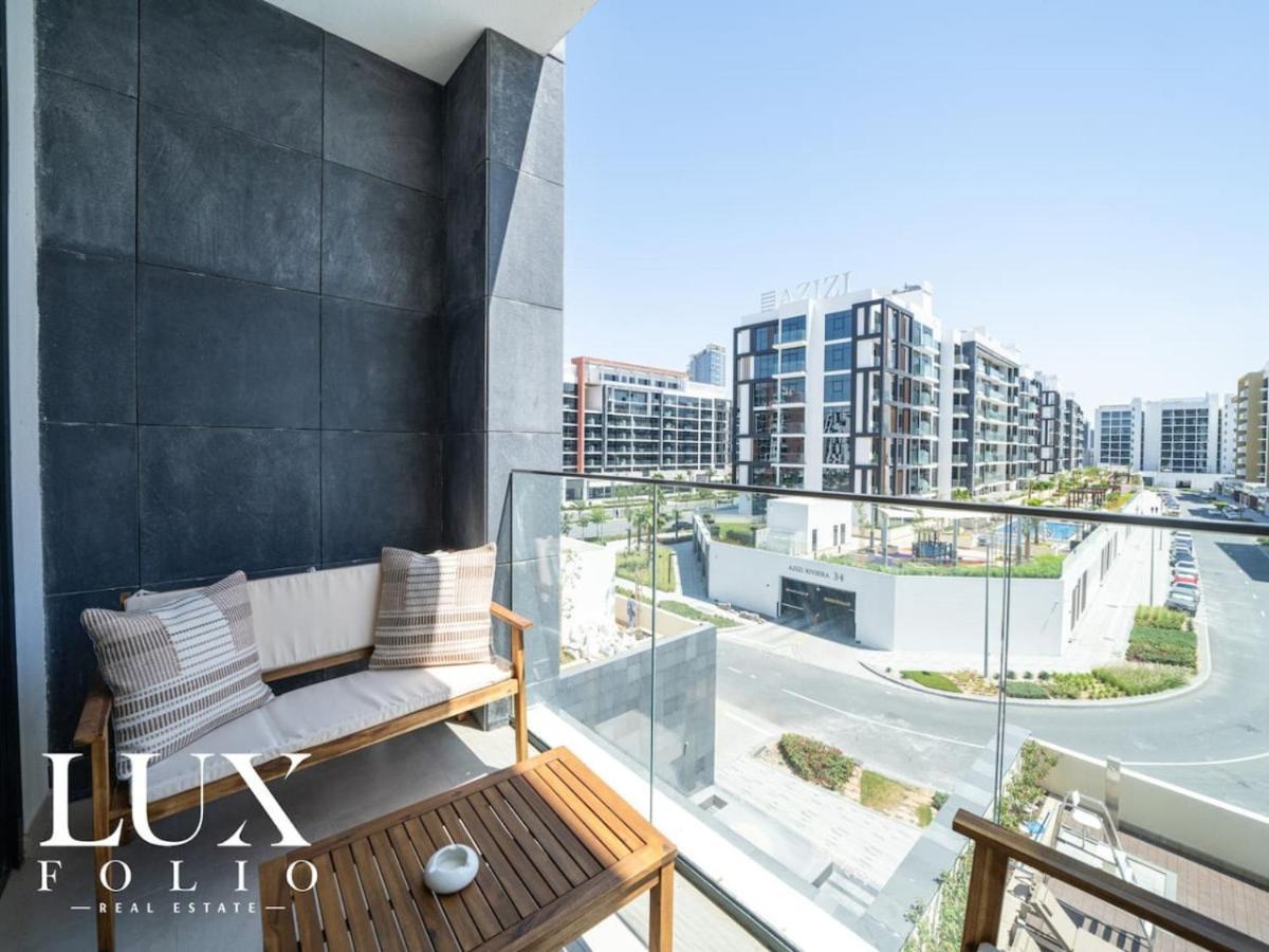 Chic 1 Bed Meydan Escape With A Pool View Dubai